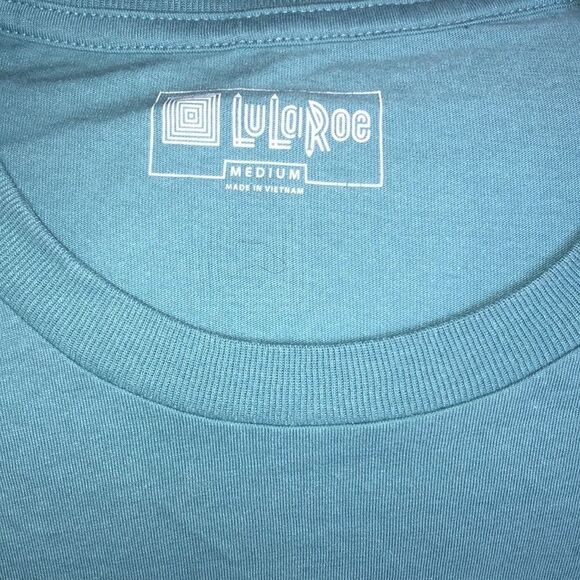 NWOT Womens Med LuLaRoe Distressed Style Graphic LS Shirt - Picture 2 of 8